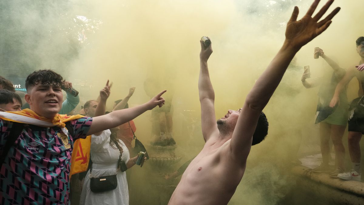 30 fotek o fotbalové vášni: Tak se letos fandí na mistrovství Evropy